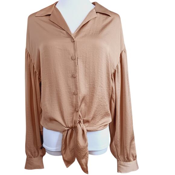 NEW EXPRESS Chic Blouse Top‎ Medium Beige Tan Tie Waist Peasant Coquette Neutral - Picture 6 of 8